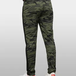vebnor Men Solid Green Track Pants image 2