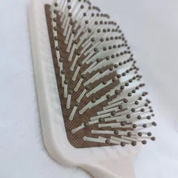 trendy Brown & White Nylon Bristle Paddle Hair Brush – Smooth, Stylish & Gentle image 3