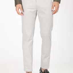 Indian Terrain Men Mid-Rise Brooklyn Slim Fit Pure Cotton Chinos Trousers-image-50
