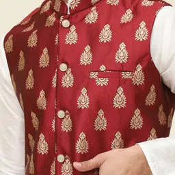 SOJANYA Men Off-White & Maroon Solid Kurta with Churidar & Nehru Jacket image 2