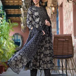 Varanga Black Floral Printed Pure Cotton Anarkali Kurta With Trousers & Dupatta image 2