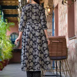 Varanga Black Floral Printed Pure Cotton Anarkali Kurta With Trousers & Dupatta image 4