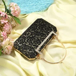 Toobacraft Floral Embroidered Embellished Box Clutch-picture-25