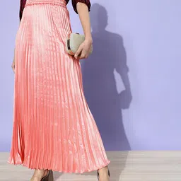 U&F Women Pretty Pink Solid Pleated Skirt-picture-39