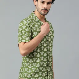 kotty Men Regular Fit Printed Lapel Collar Casual Shirt image 3