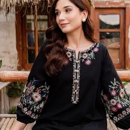 fashion mania Women Embroidered Wool Straight Kurta image 3