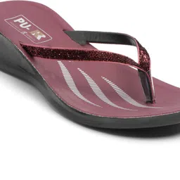 rridders Women Slippers image 3