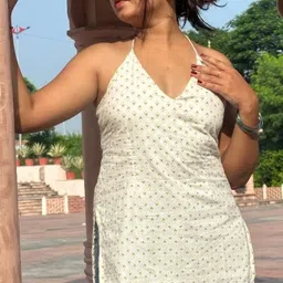 Women Printed Cotton Blend Straight Kurta-image-96