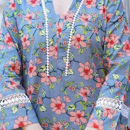 mc vastra Women Cotton Blend Kurti Pant Set image 4