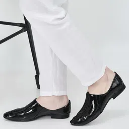 Textured Ethnic Round Toe Juttis for Wedding|Party Slip-On Kurtas Festive Mojaris For Men-image-20