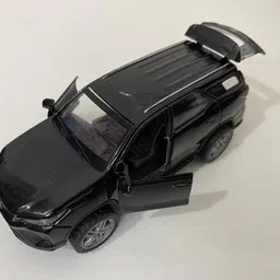 sse Die-Cast Pull Back Car Metal Model Toy With Light & Music image 5