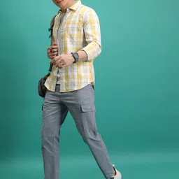 highlander Men Slim Fit Checkered Cut Away Collar Casual Shirt image 3