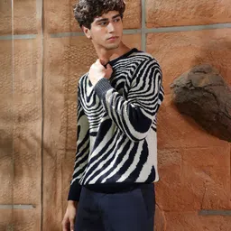 campus sutra Men Printed Round Neck Black Sweater image 2