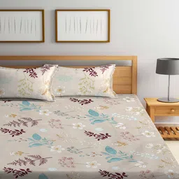 Multicolor Floral 300 TC Cotton Blend Double Bedsheet with 2 Pillow covers by Klotthe image 2