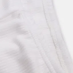 Kanvin Boys White Thermal Set image 2