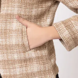 gfo Women Self Design Single Breasted Casual Blazer image 5