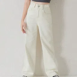 polon Women Regular Mid Rise White Jeans image 3