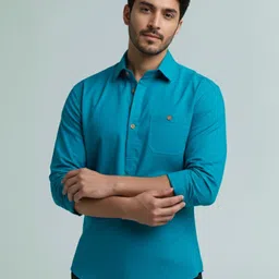 vashuqi Men Solid Cotton Blend A-line Kurta image 1