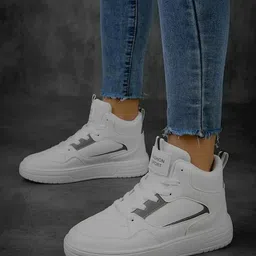 albania Stylish Luxury shoe for Men Sneakers For Men image 3