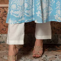 diggiwal Women Viscose Rayon Kurta Pant Set image 4