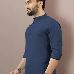 vebnor Men Self Design Jacquard Straight Kurta image 4