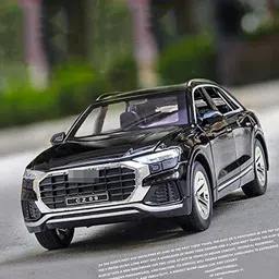 funablo 1:24 Die-Cast Alloy Car Model Q8 Off-Road Model with Sound and Light Pull Back image 5