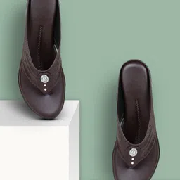 bootco Women Flats Sandal-picture-18