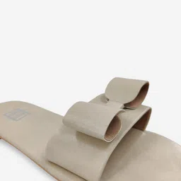 POSTCARD Women Off White Open Toe Flats with Bows image 3