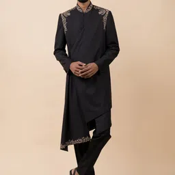 Tasva Men Black Embroidered Sherwani Set image 3