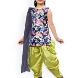 BAESD Girls Floral Printed Regular Pure Silk Kurti with Patiala & With Dupatta image 5