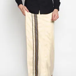 Sethukrishna Men Cream & Maroon Solid Readymade Veshti-image-42