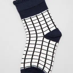 J Style Kids Pack of 2 Patterned Ankle Length Socks image 5