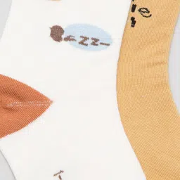 J Style Kids Pack of 2 Patterned Ankle Length Socks image 3