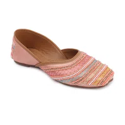Iconics Peach Slip On Women Juttis image 5
