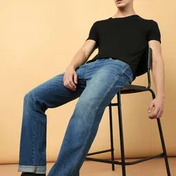 Wrangler Men Slim Fit Mildly Distressed Light Fade Stretchable Jeans-image-17