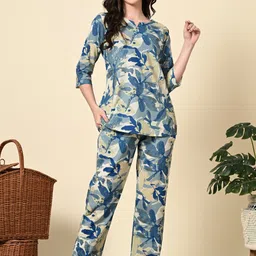 dreambe Women Night Suit Set Beige Printed image 3