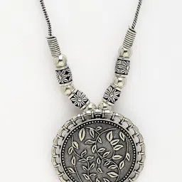 NVR Silver-Plated Circular Shape Pendant With Chain image 3