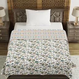 Sangria Green & White Ethnic Motifs Printed 150GSM Single Dohar image 5