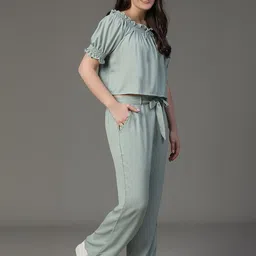 truestride Top Pant Co-ords Set image 3