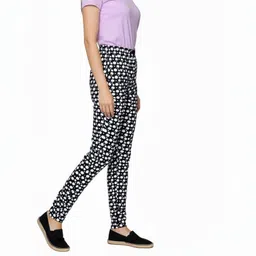 ssk traders Women Printed Black, White Track Pants image 2