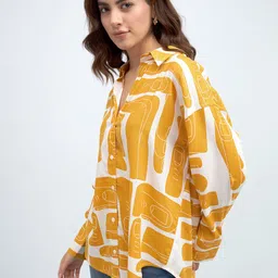 dl woman Women Regular Fit Printed Casual Shirt image 3