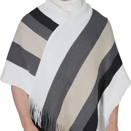 life and style Wool Blend Poncho image 2