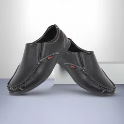 bata Outdoor Slip On Loafers For Men-picture-28