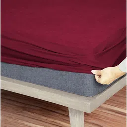 sassoon fab Laika (78X42) Terry Cotton Queen Size Mattress Protector in Maroon Colour image 2