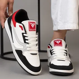 run seven Sneakers For Men image 1