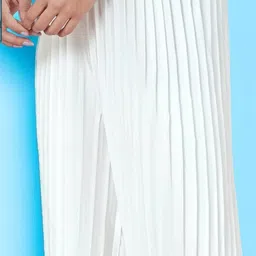 resham Pack of 2 Women Loose Fit White Lycra Blend Trousers image 4