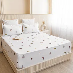 HOMEMONDE White & Brown Floral 210 TC Single Bedsheet with 2 Pillow Covers image 2
