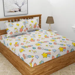 BREVARD White & Coral Pink Conversational 210 TC Queen Fitted Bedsheet & 2 Pillow Covers-image-40