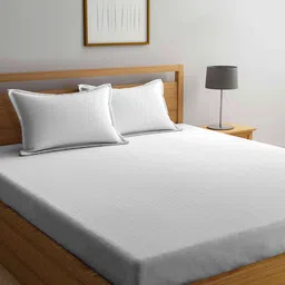 Arrabi Bookfold White Striped 300 TC King Bedsheet With 2 Pillow Covers image 4