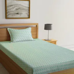 KLOTTHE Green & White Geometric Printed 300 TC Fitted Single Bedsheet With Pillow Cover-image-43